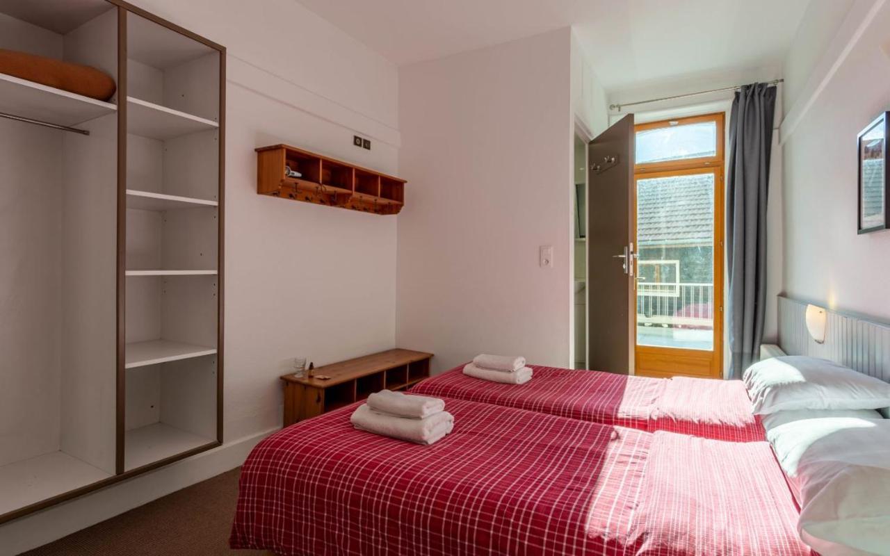 Hotel Les Aravis Saint-Jean-de-Sixt Eksteriør billede