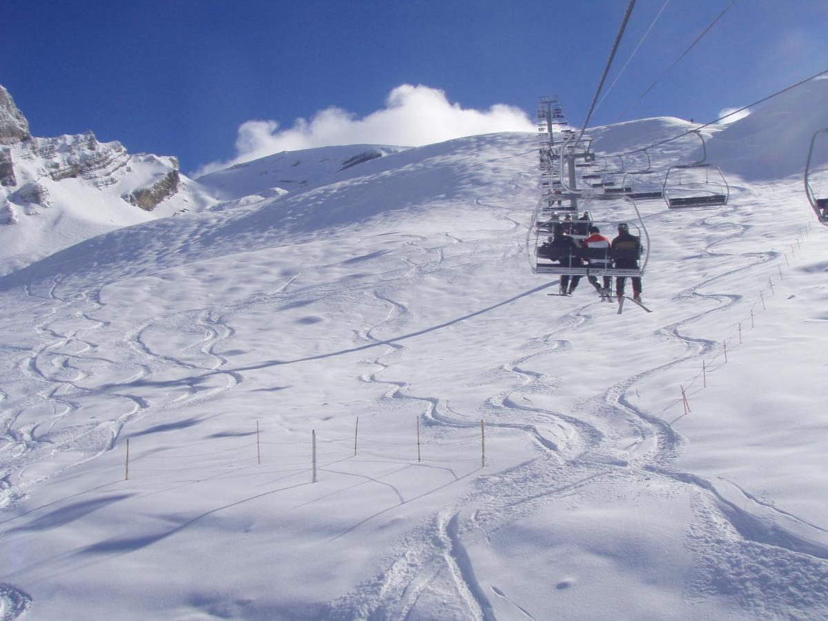 Hotel Les Aravis Saint-Jean-de-Sixt Eksteriør billede